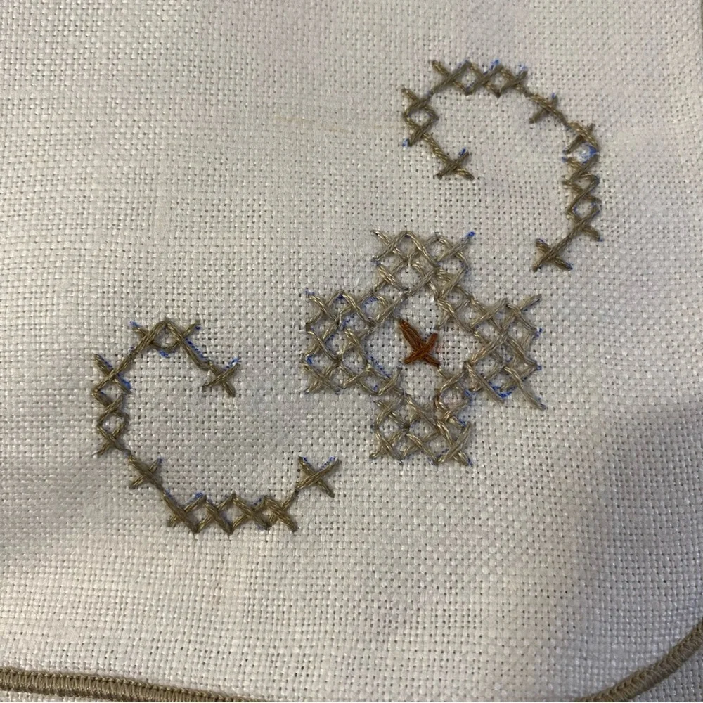 Set of 4 Handmade Embroidered Linen Placemats and Matching Napkins